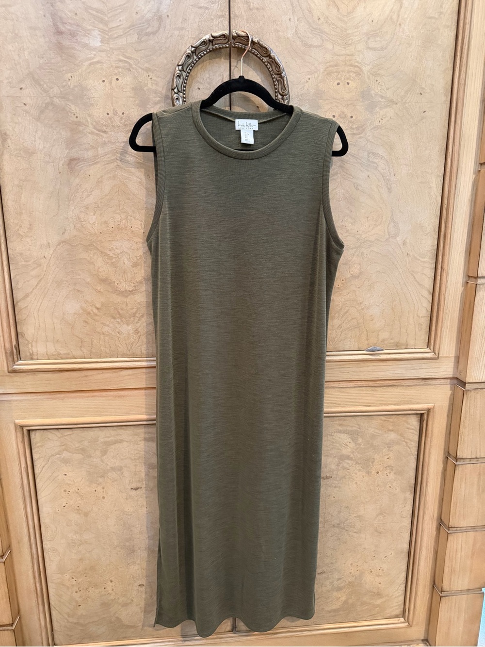 Nicole Miller Olive Green Sleeveless Midi Dress